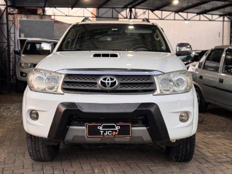 TOYOTA Hilux SW4 3.0 16V 4P SRV 4X4 7 LUGARES TURBO DIESEL AUTOMTICO, Foto 4