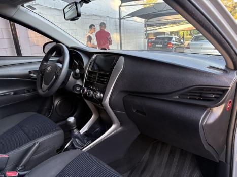 TOYOTA Yaris Sedan 1.5 16V 4P FLEX XL, Foto 17