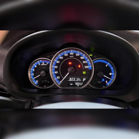 TOYOTA Yaris Sedan 1.5 16V 4P FLEX XL, Foto 9
