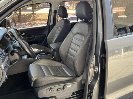 VOLKSWAGEN Amarok 3.0 V6 CABINE DUPLA HIGHLINE 4X4 TURBO INTERCOOLER AUTOMTICO, Foto 9