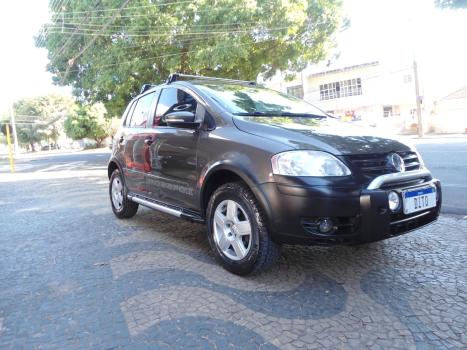 VOLKSWAGEN Crossfox 1.6 4P FLEX, Foto 2