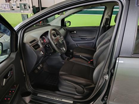 VOLKSWAGEN Crossfox 1.6 4P FLEX, Foto 8