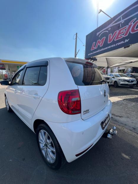 VOLKSWAGEN Fox 1.6 4P, Foto 4