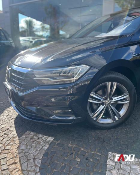 VOLKSWAGEN Jetta 1.4 4P 250 TSI R-LINE AUTOMTICO, Foto 4