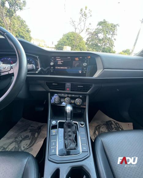 VOLKSWAGEN Jetta 1.4 4P 250 TSI R-LINE AUTOMTICO, Foto 9