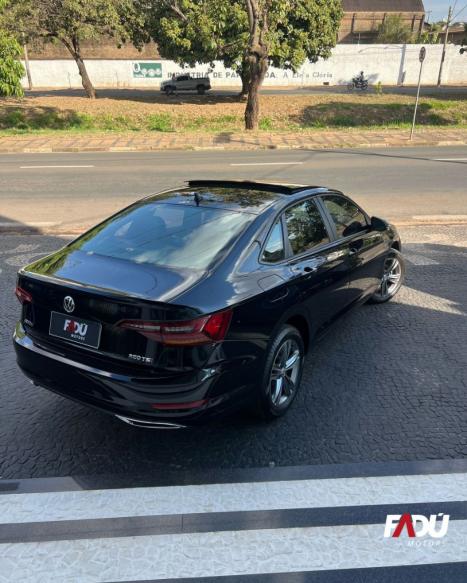 VOLKSWAGEN Jetta 1.4 4P 250 TSI R-LINE AUTOMTICO, Foto 17