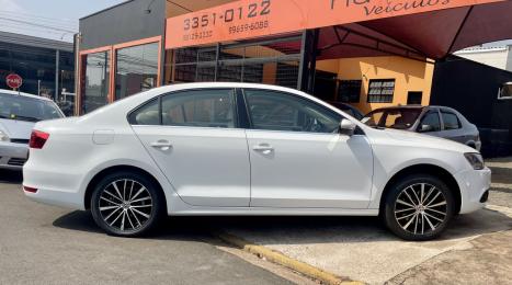 VOLKSWAGEN Jetta 2.0 4P TSI HIGHLINE 211 CV AUTOMTICO, Foto 5