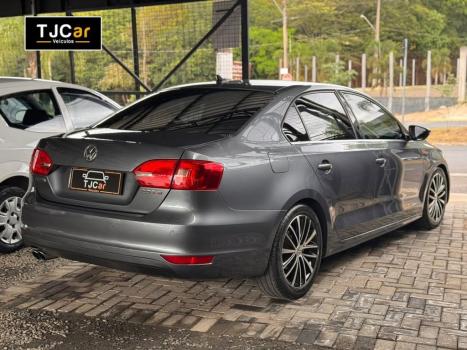VOLKSWAGEN Jetta 2.0 4P TSI HIGHLINE 211 CV AUTOMTICO, Foto 2