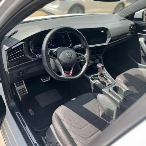 VOLKSWAGEN Jetta 2.0 4P 350 TSI GLI AUTOMTICO DSG, Foto 10