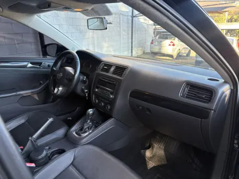 VOLKSWAGEN Jetta 2.0 4P FLEX CONFORTLINE TIPTRONIC AUTOMTICO, Foto 15