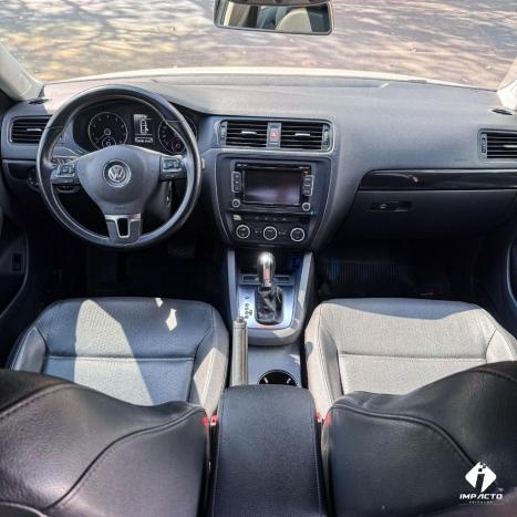 VOLKSWAGEN Jetta 2.0 4P FLEX CONFORTLINE TIPTRONIC AUTOMTICO, Foto 7