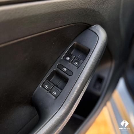 VOLKSWAGEN Jetta 2.0 4P FLEX CONFORTLINE TIPTRONIC AUTOMTICO, Foto 15