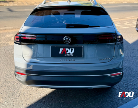 VOLKSWAGEN Nivus 1.0 4P FLEX 200 TSI HIGHLINE TURBO AUTOMTICO, Foto 10
