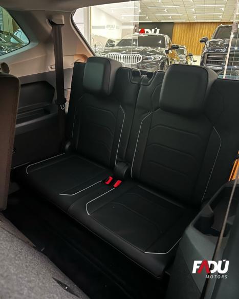 VOLKSWAGEN Tiguan 1.4 250 TSI TOTAL FLEX ALLSPACE COMFORTLINE TURBO AUTOMTICO TIPTRONIC, Foto 20