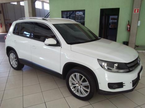 VOLKSWAGEN Tiguan 2.0 16V 4P TSI 4WD TURBO AUTOMTICO, Foto 3