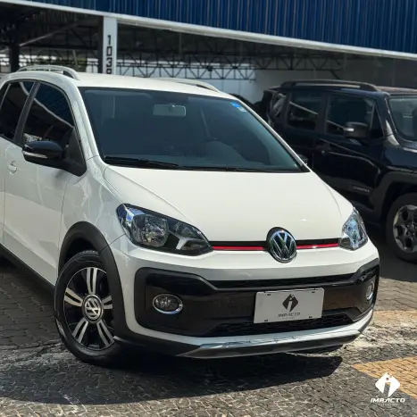 VOLKSWAGEN UP 1.0 4P FLEX 170 TSI XTREME, Foto 6