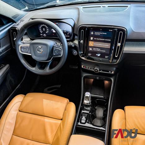 VOLVO XC40 1.5 16V 4P T5 RECHARGE HBRIDO INSCRIPTION GEARTRONIC AUTOMTICO, Foto 8