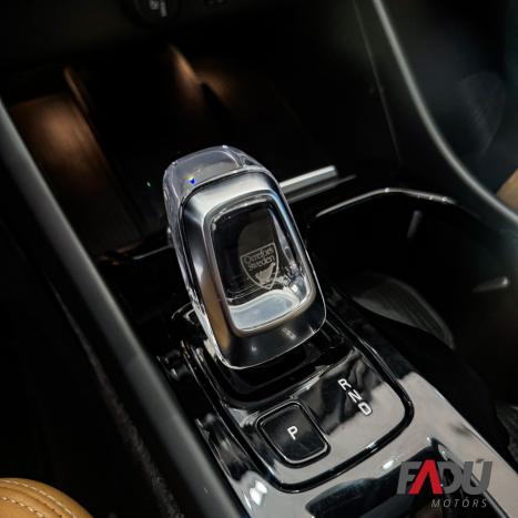 VOLVO XC40 1.5 16V 4P T5 RECHARGE HBRIDO INSCRIPTION GEARTRONIC AUTOMTICO, Foto 9