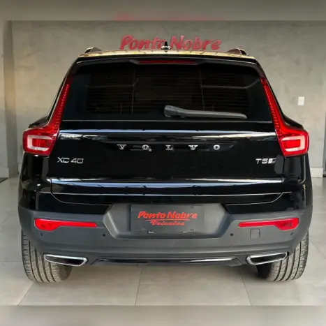 VOLVO XC40 2.0 16V 4P T5 TURBO R-DESIGN AWD GEARTRONIC AUTOMTICO, Foto 6