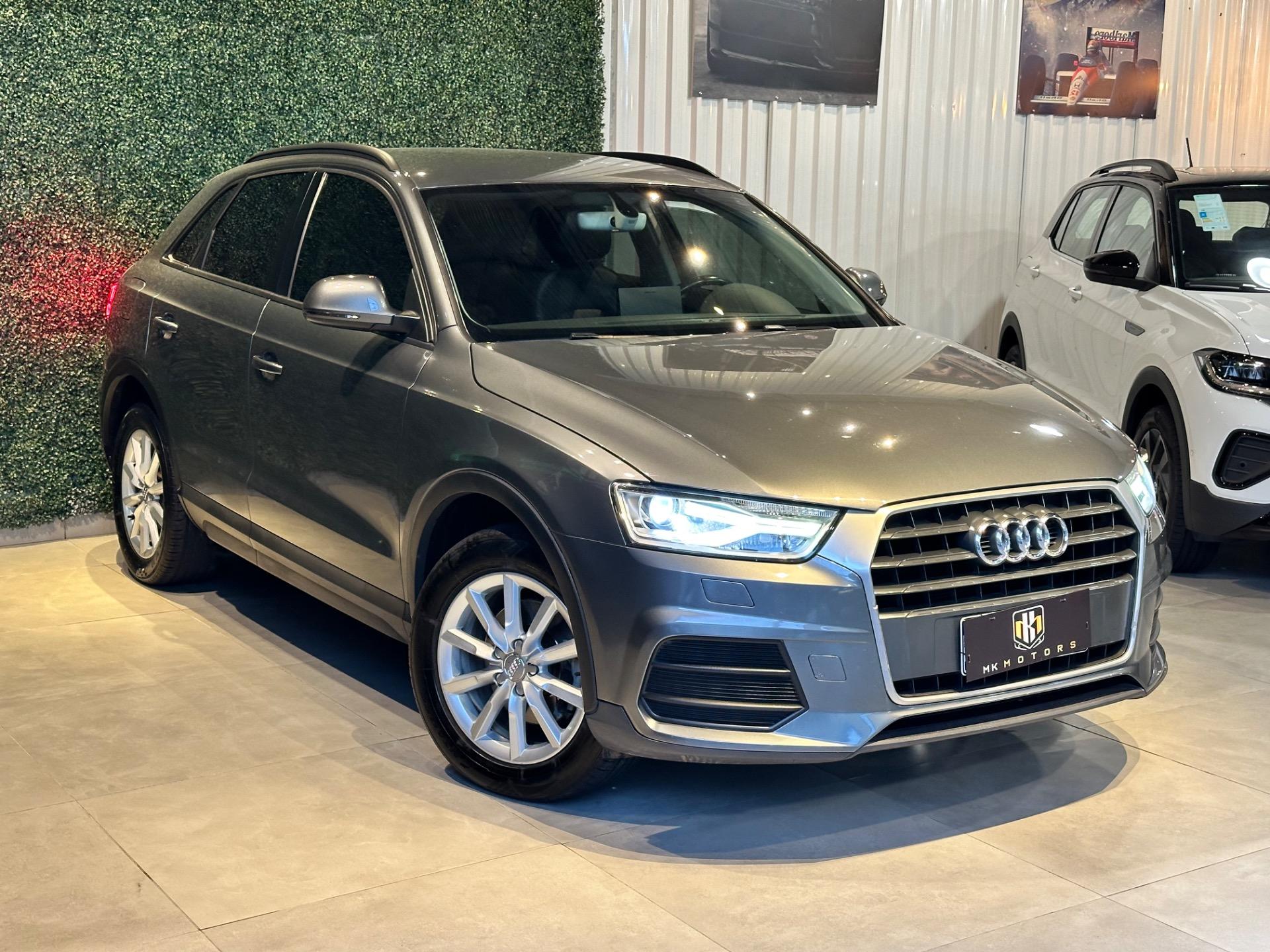 AUDI Q3 - Foto