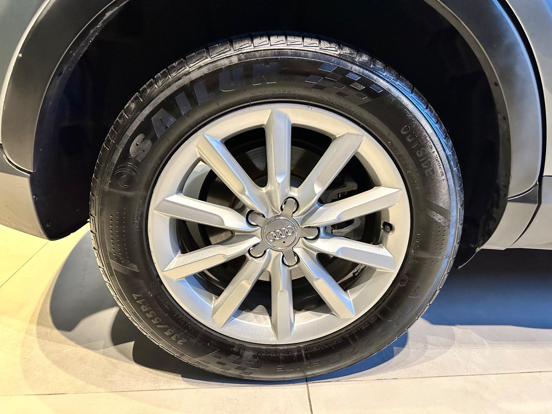 AUDI Q3 - Foto