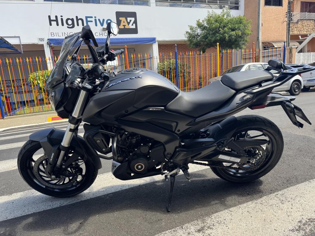 BAJAJ Dominar 400 - Foto