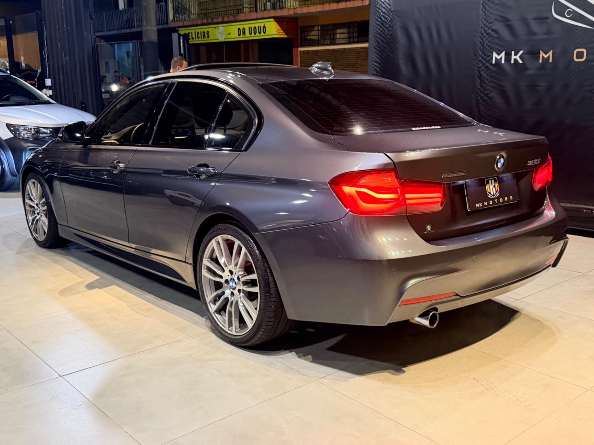 BMW 320I - Foto