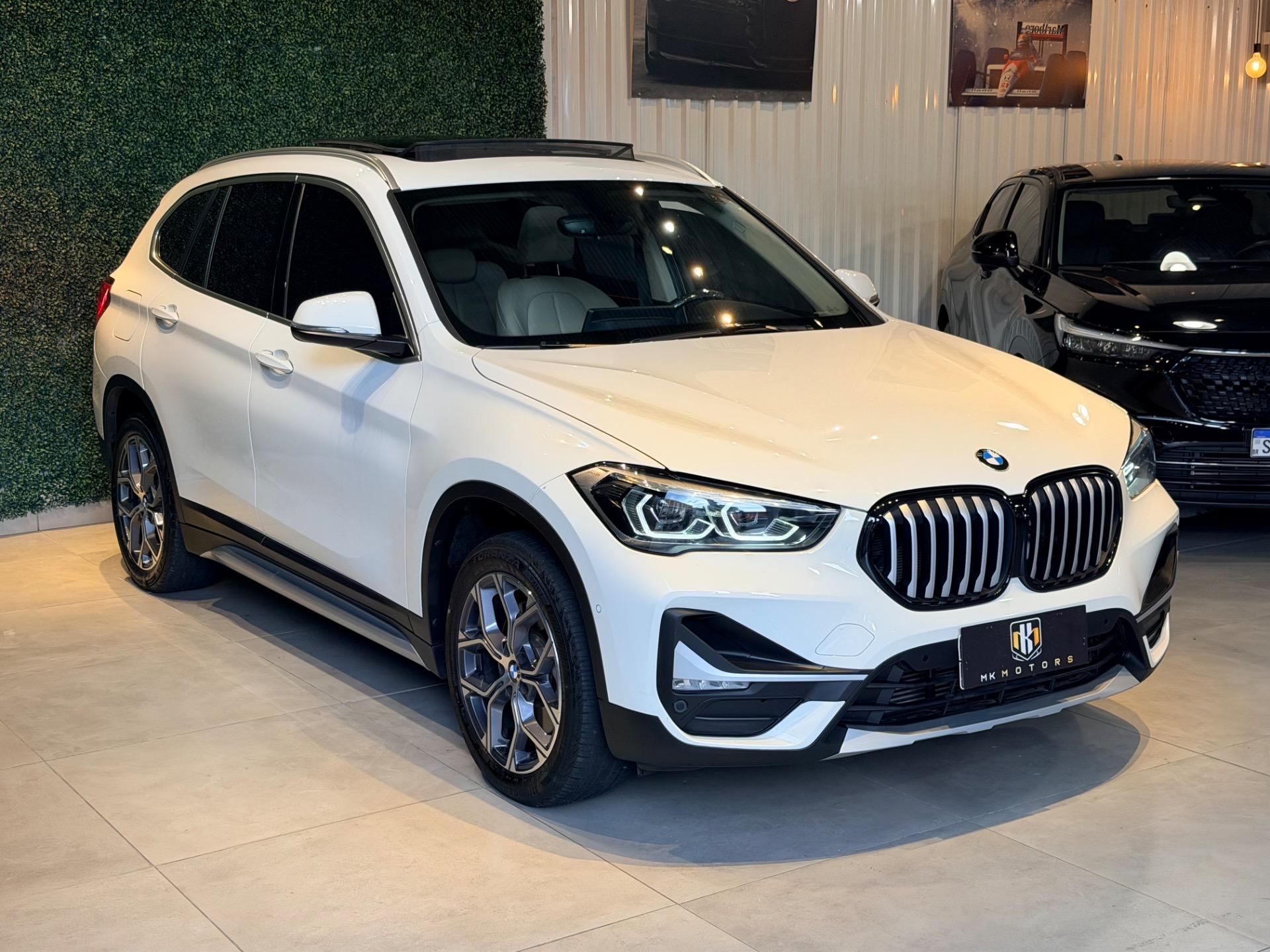 BMW X1 - Foto