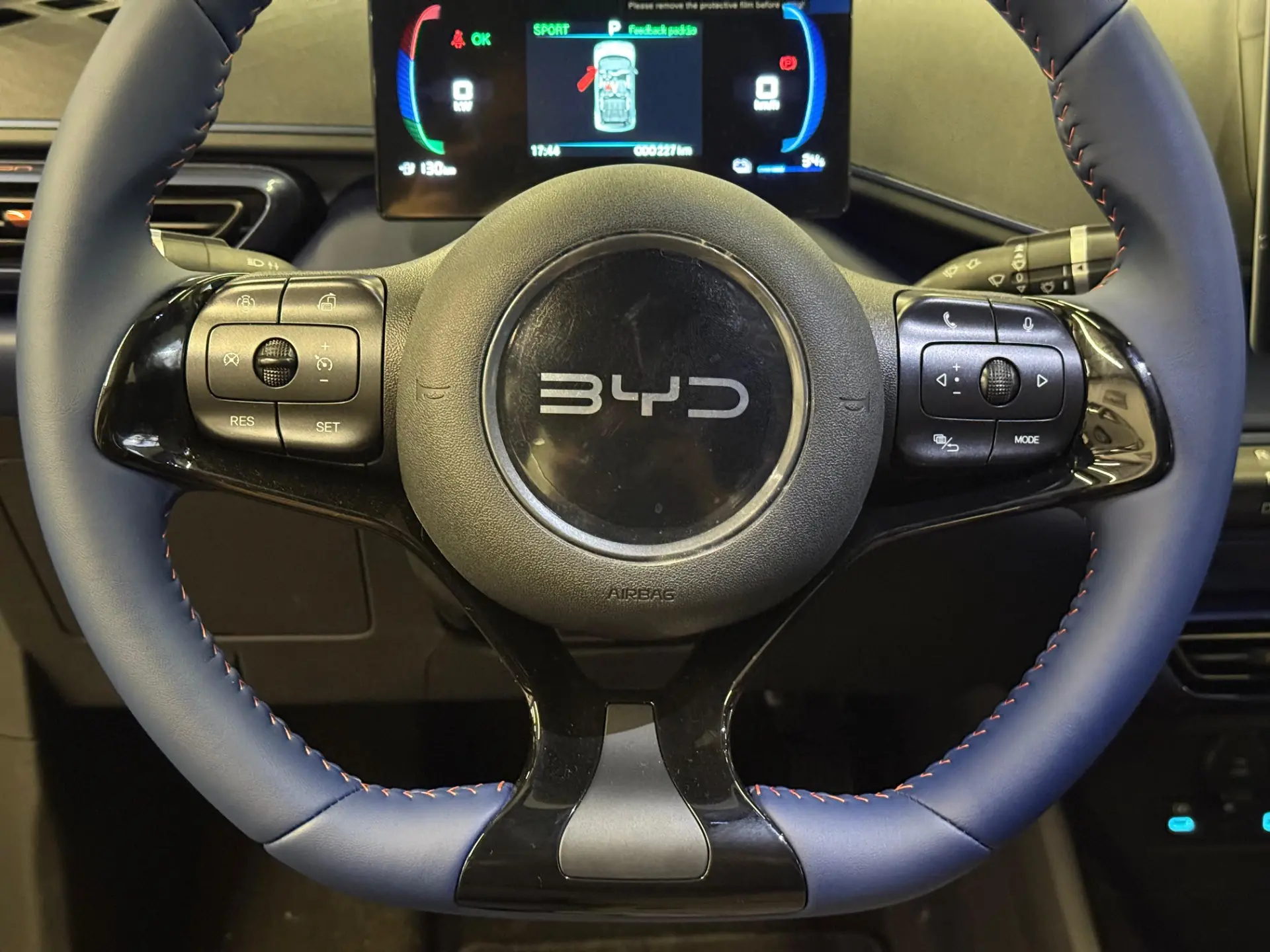 BYD Dolphin Mini - Foto