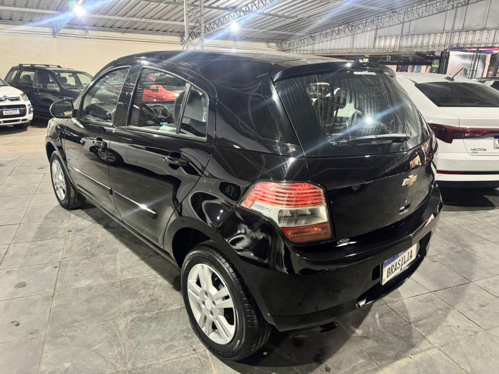 CHEVROLET Agile - Foto