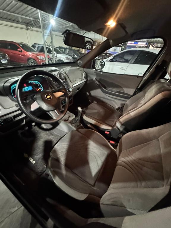 CHEVROLET Agile - Foto