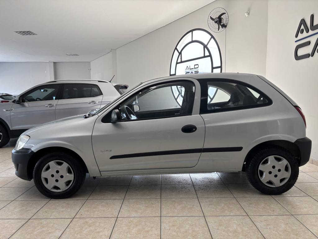 CHEVROLET Celta - Foto