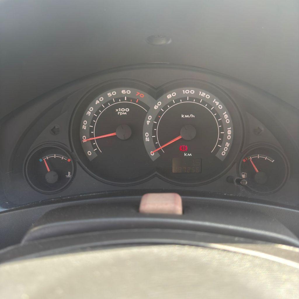 CHEVROLET Celta - Foto
