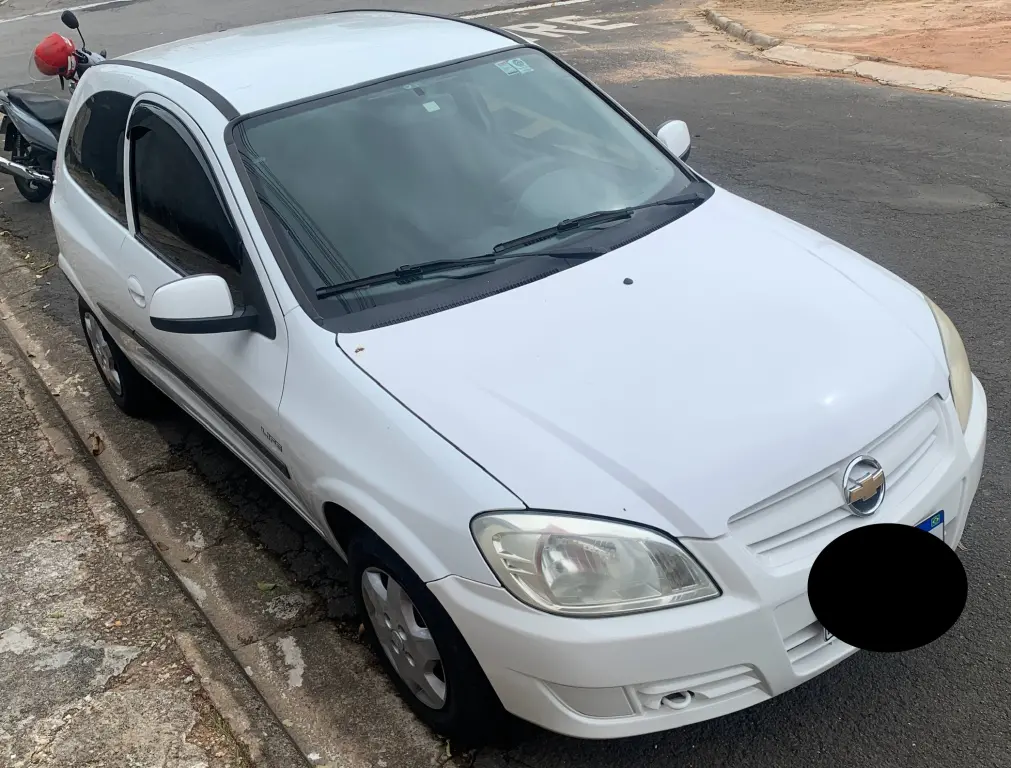 CHEVROLET Celta - Foto