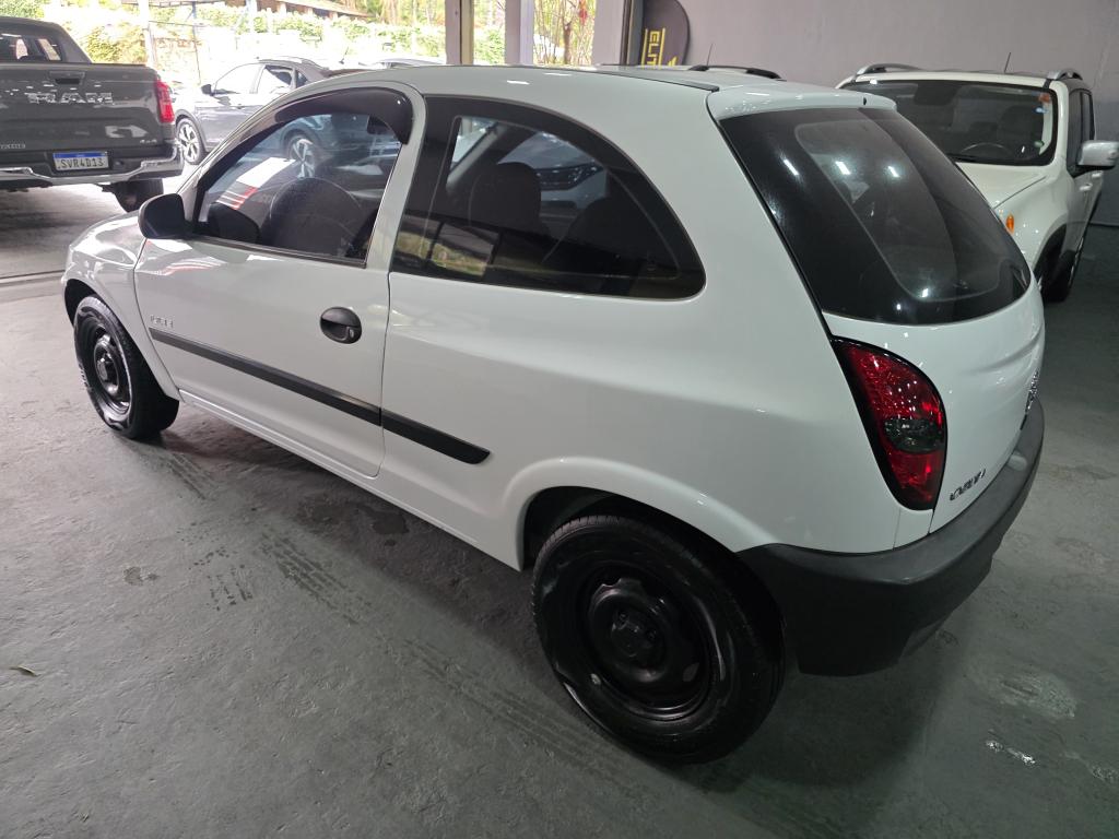 CHEVROLET Celta - Foto