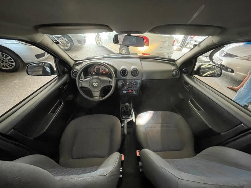 CHEVROLET Celta - Foto