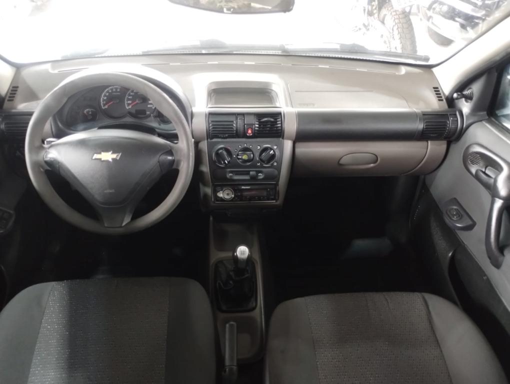 CHEVROLET Classic Sedan - Foto