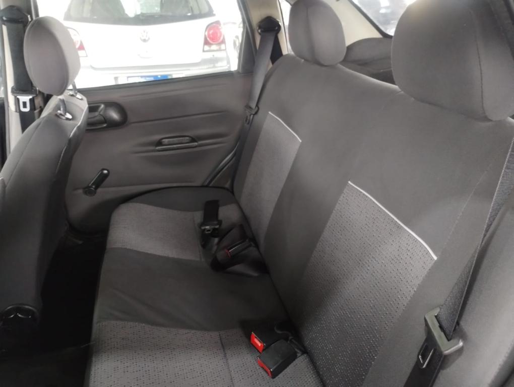 CHEVROLET Classic Sedan - Foto