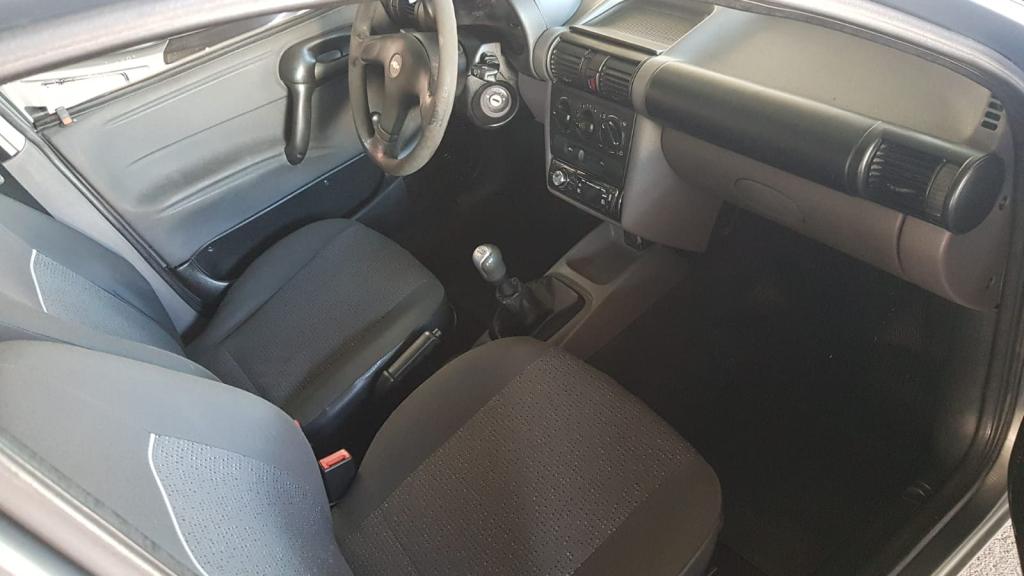 CHEVROLET Classic Sedan - Foto