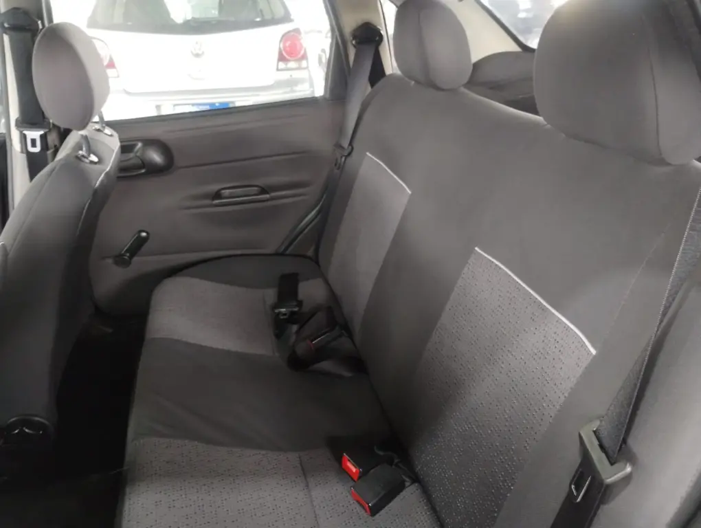 CHEVROLET Classic Sedan - Foto