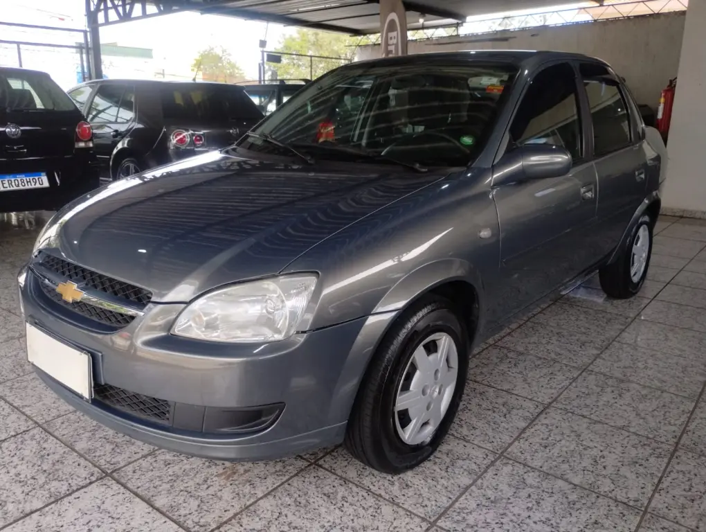 CHEVROLET Classic Sedan - Foto