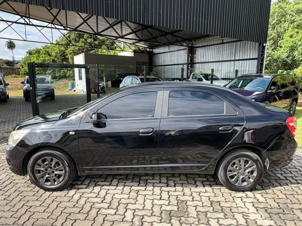 CHEVROLET Cobalt - Foto