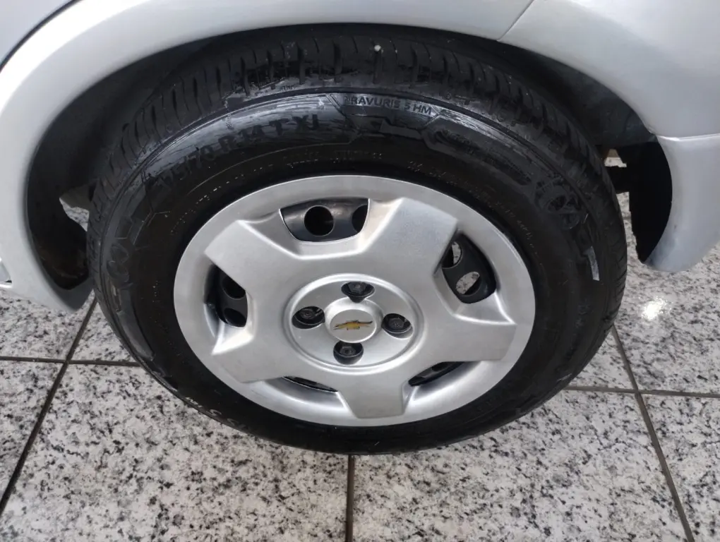 CHEVROLET Corsa Hatch - Foto