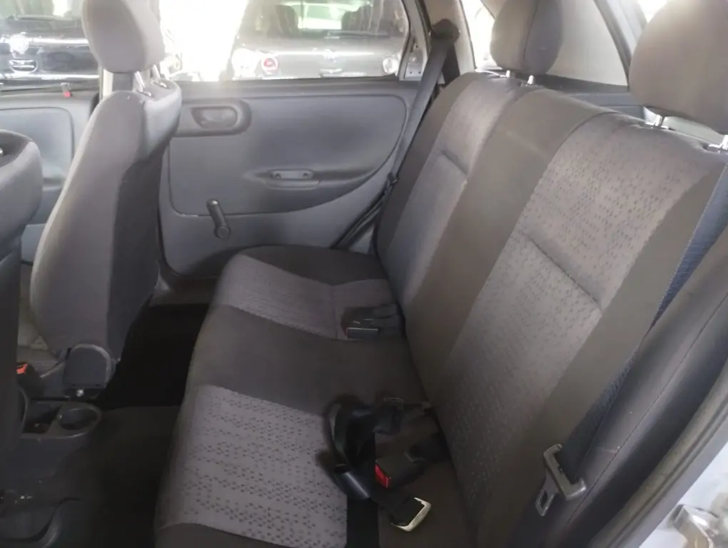 CHEVROLET Corsa Hatch - Foto