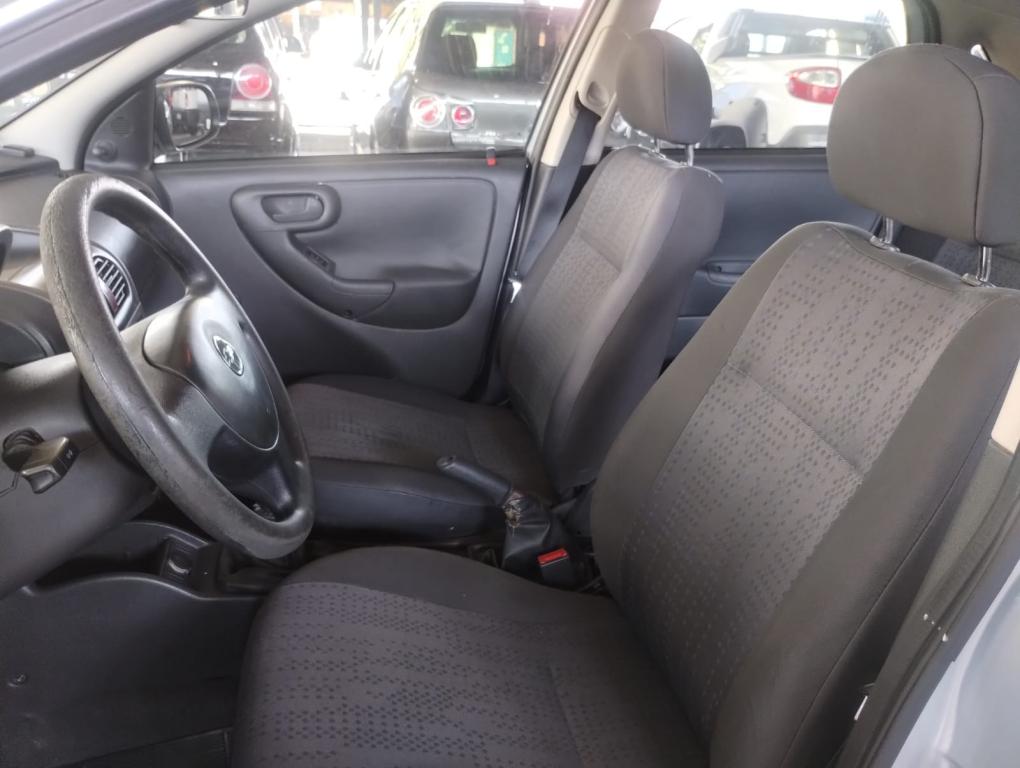 CHEVROLET Corsa Hatch - Foto
