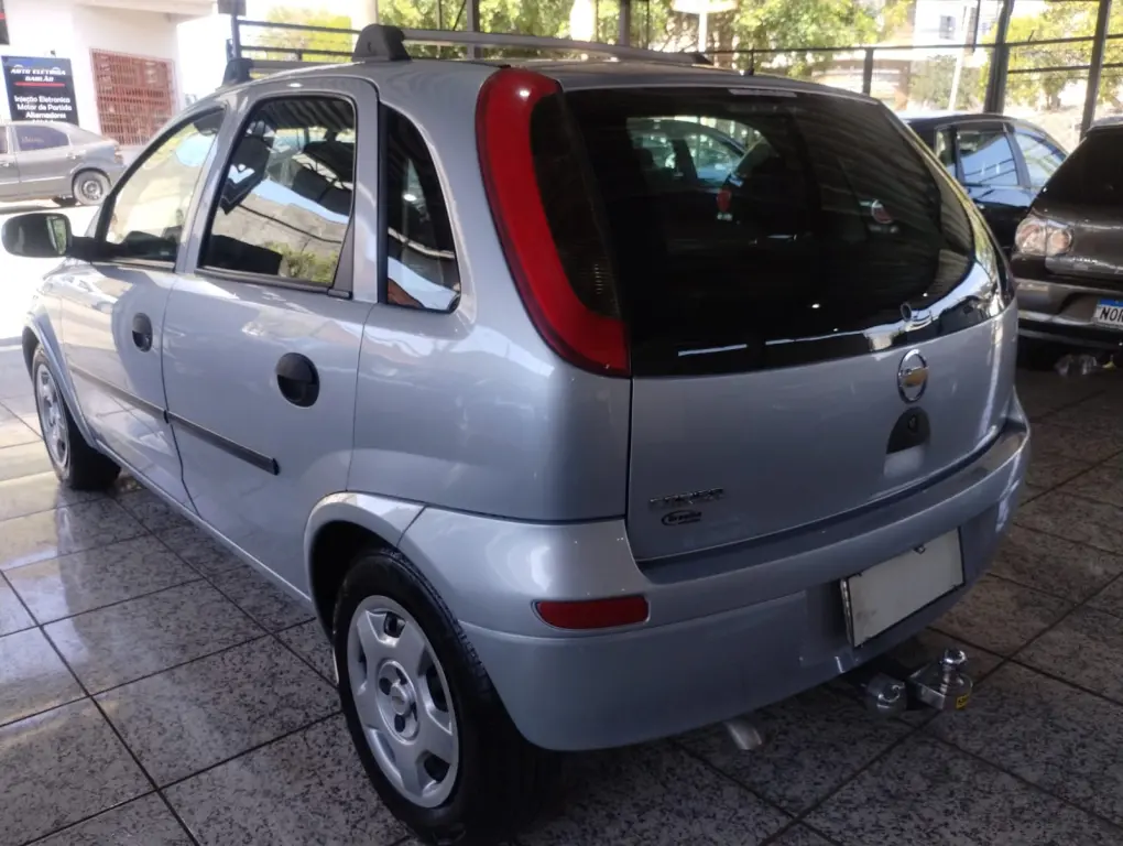 CHEVROLET Corsa Hatch - Foto