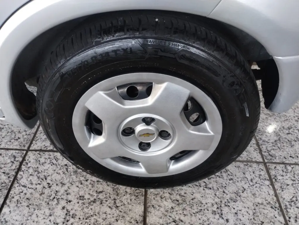 CHEVROLET Corsa Hatch - Foto