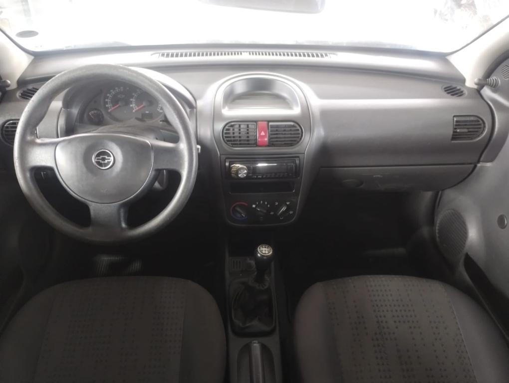 CHEVROLET Corsa Hatch - Foto