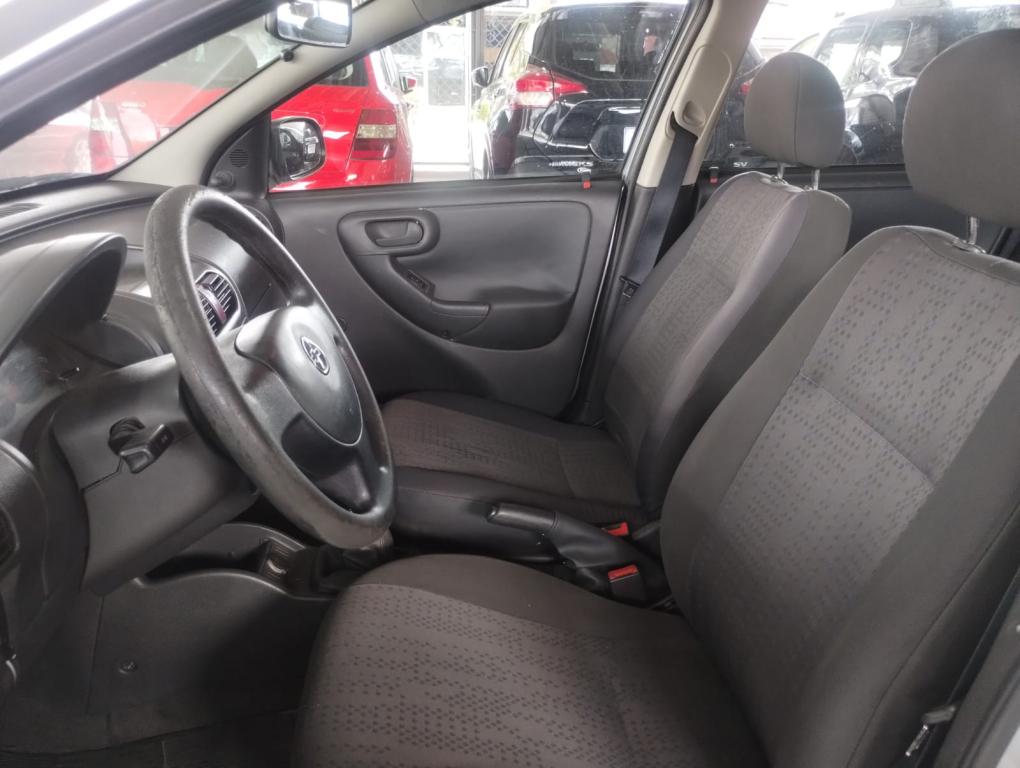 CHEVROLET Corsa Hatch - Foto
