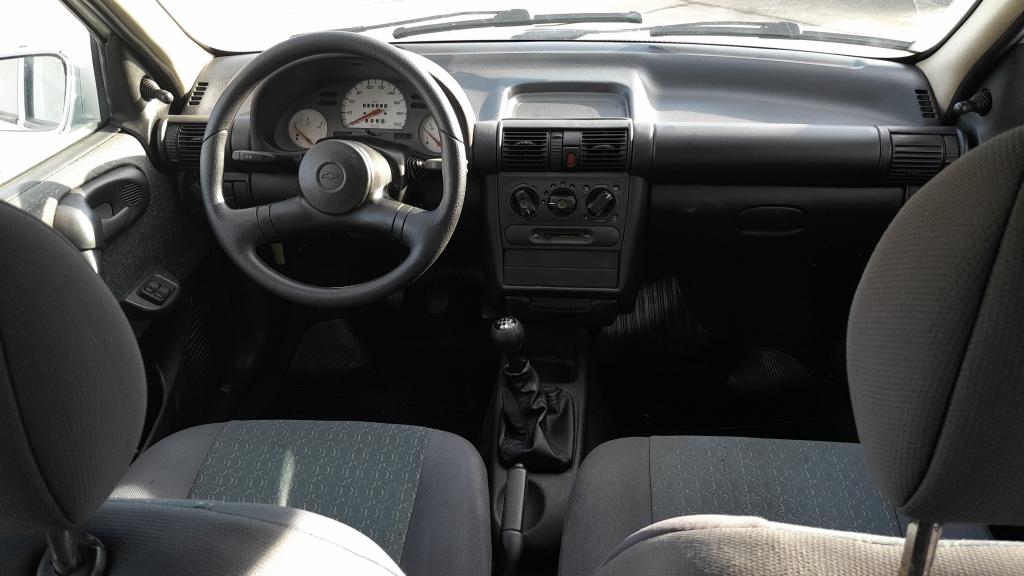 CHEVROLET Corsa Hatch - Foto